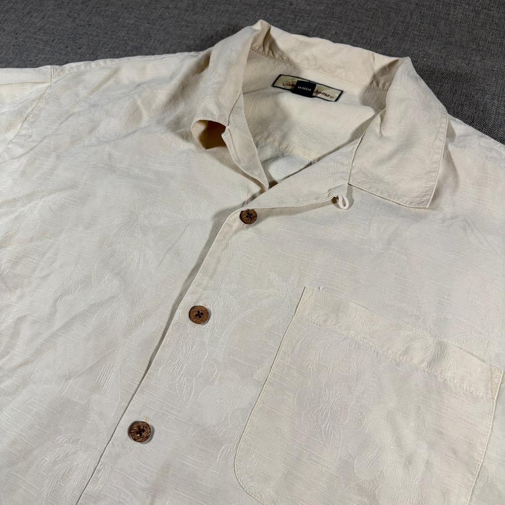 Tommy Bahama Camp Shirt Mens XL Ivory Silk Tonal Tropical Jacquard Short Sleeve